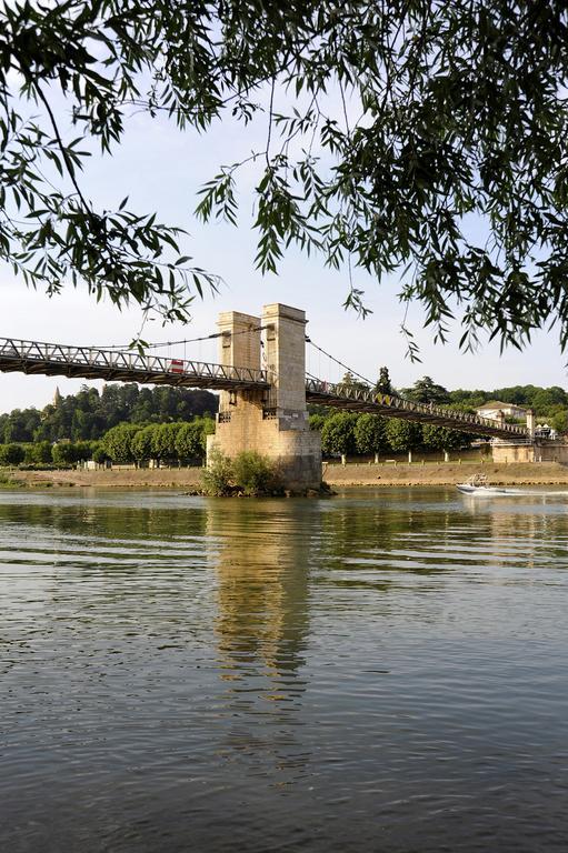 Hotel Restaurant Emile Job Montmerle-sur-Saone Bagian luar foto