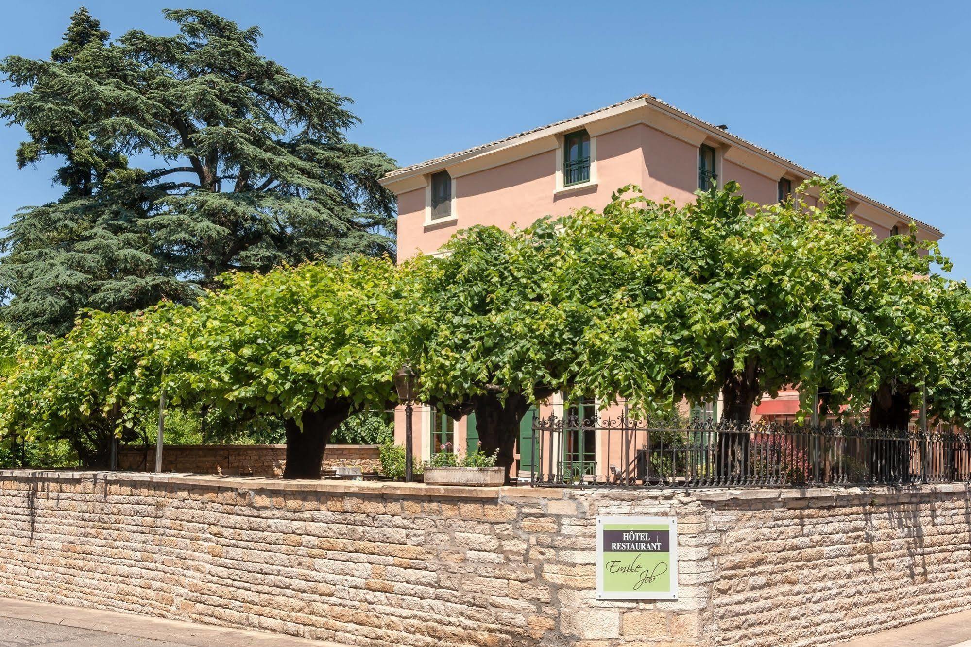 Hotel Restaurant Emile Job Montmerle-sur-Saone Bagian luar foto